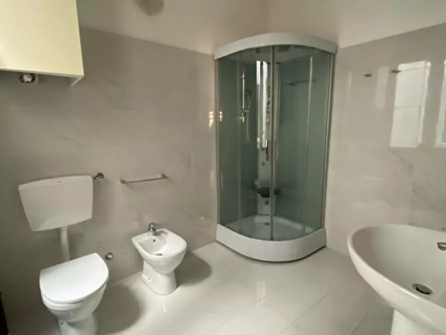 Immagine 9 di Appartamento in affitto  in Borgo Giacomo Tommasini a Parma