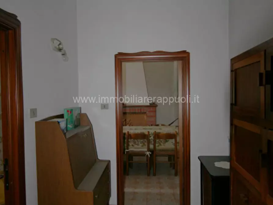 Immagine 3 di Casa indipendente in vendita  a Sinalunga