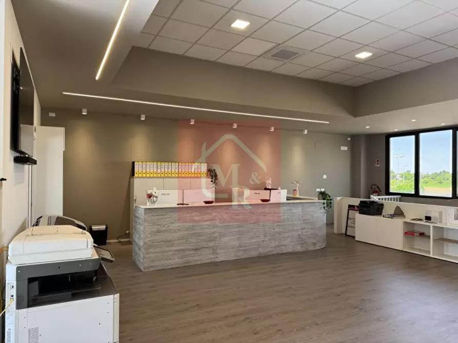 Immagine 10 di Ufficio in vendita  in Via della Ferrovia Vecchia a Cervignano Del Friuli