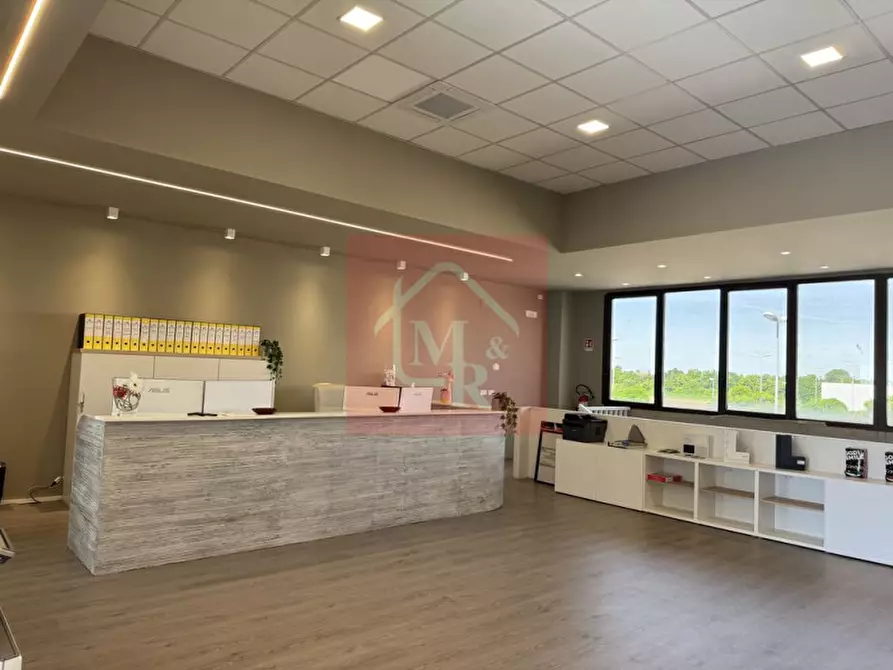 Immagine 12 di Ufficio in vendita  in Via della Ferrovia Vecchia a Cervignano Del Friuli