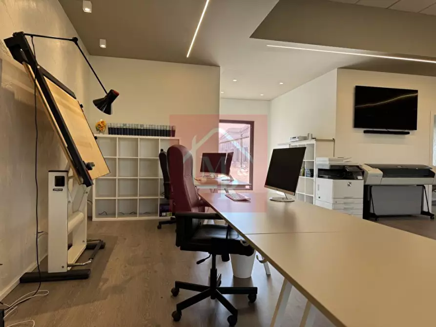 Immagine 14 di Ufficio in vendita  in Via della Ferrovia Vecchia a Cervignano Del Friuli