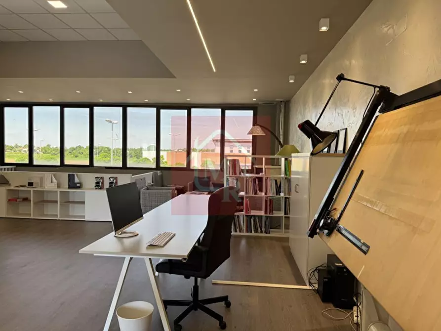 Immagine 16 di Ufficio in vendita  in Via della Ferrovia Vecchia a Cervignano Del Friuli