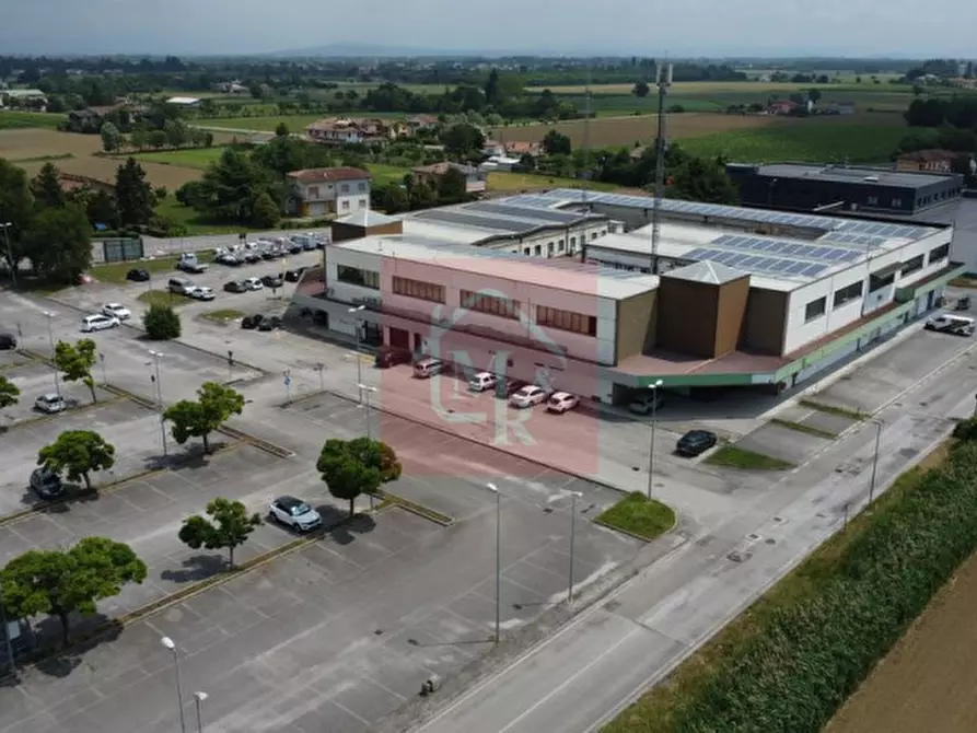 Immagine 46 di Ufficio in vendita  in Via della Ferrovia Vecchia a Cervignano Del Friuli
