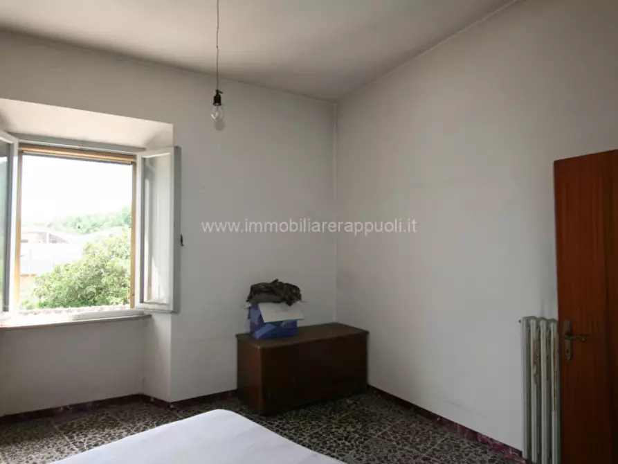 Immagine 9 di Casa indipendente in vendita  a Sinalunga