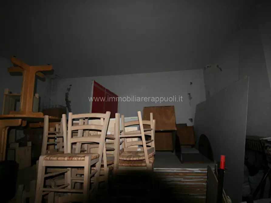 Immagine 14 di Casa indipendente in vendita  a Sinalunga