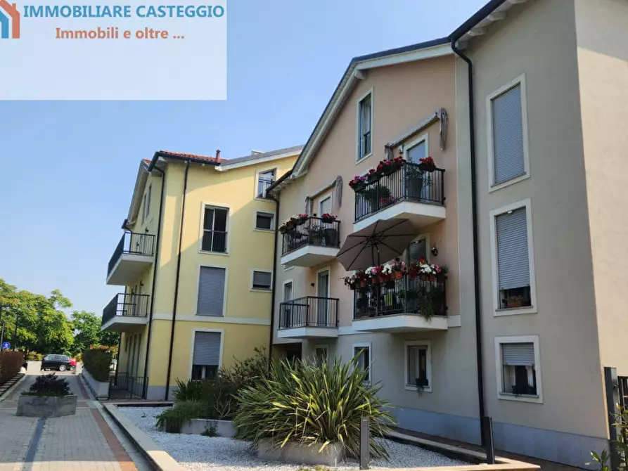 Immagine 1 di Appartamento in vendita  in Via Console Marcello a Casteggio