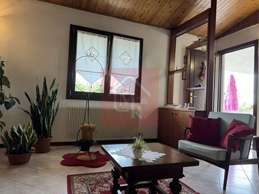 Immagine 11 di Casa bifamiliare in vendita  in Via Schiaipis, 12 a Castions Di Strada