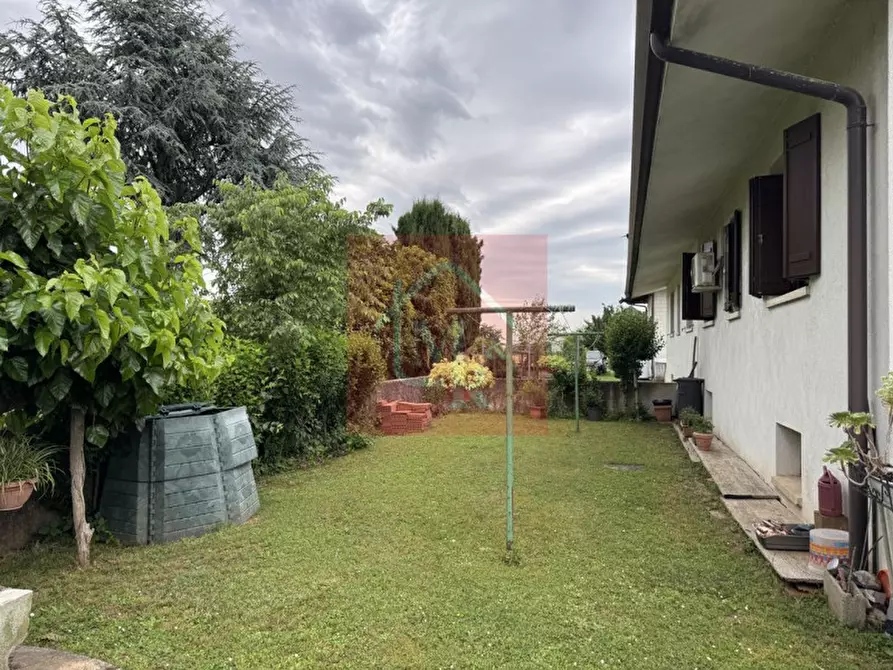 Immagine 50 di Casa bifamiliare in vendita  in Via Schiaipis, 12 a Castions Di Strada