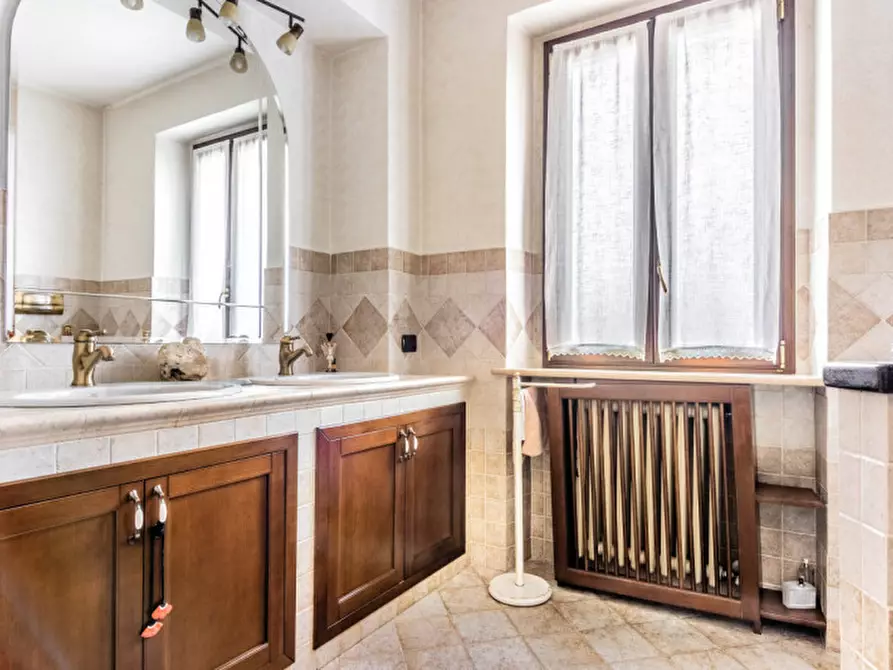 Immagine 17 di Appartamento in vendita  in Via Solferino 11 a Seveso