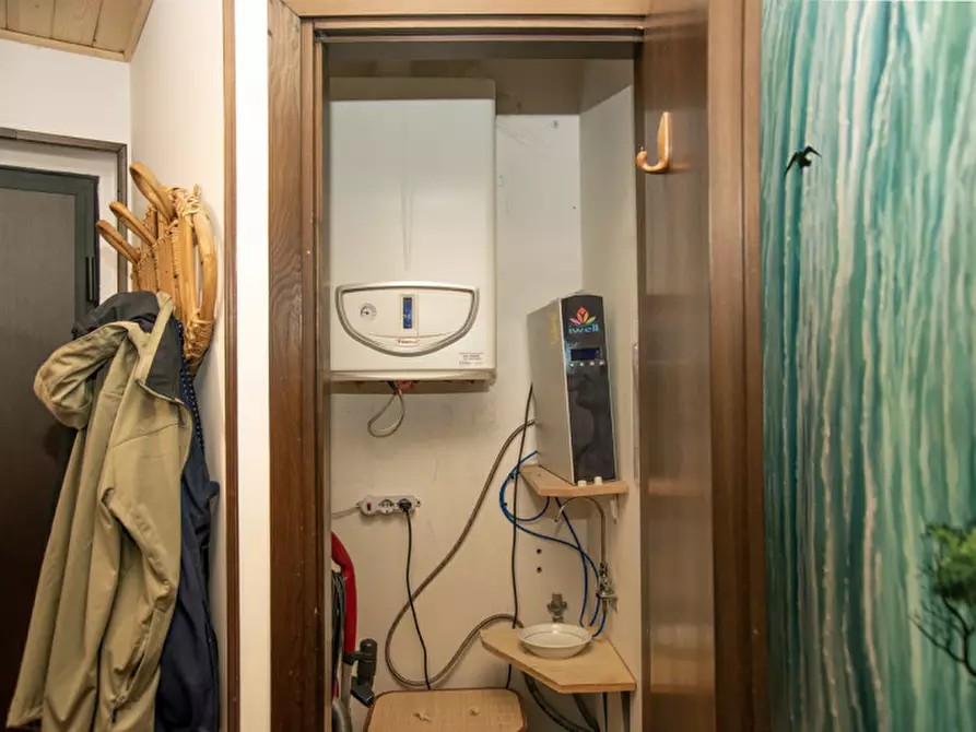 Immagine 31 di Appartamento in vendita  in Piazza Dante Alighieri 2 a Cerro Veronese