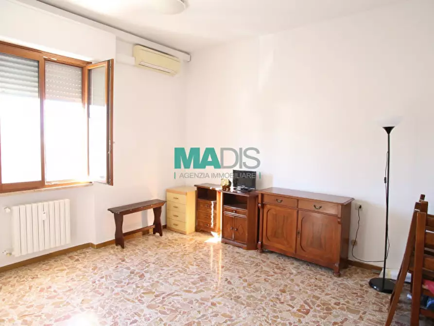 Immagine 10 di Appartamento in vendita  in Via Tagliamento a Prato