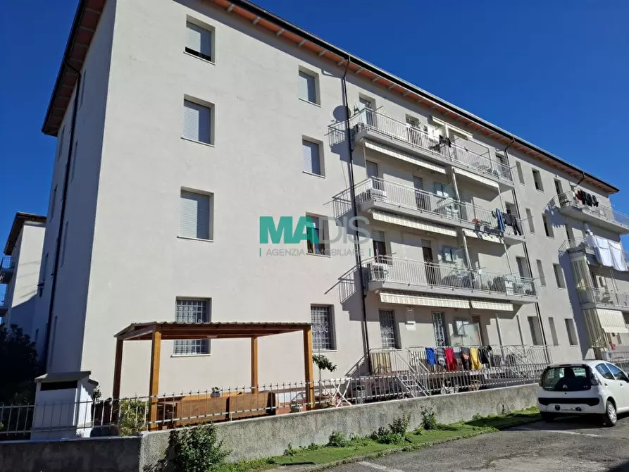 Immagine 13 di Appartamento in vendita  in Via Tagliamento a Prato