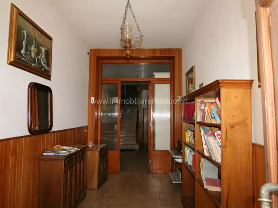 Immagine 1 di Casa indipendente in vendita  a Sinalunga