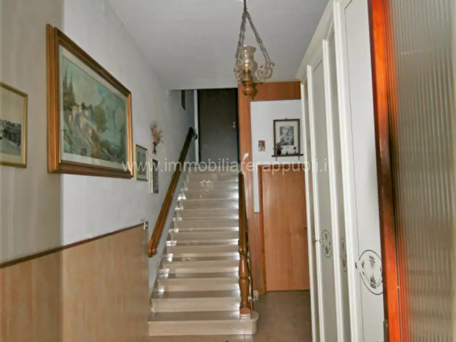 Immagine 3 di Casa indipendente in vendita  a Sinalunga