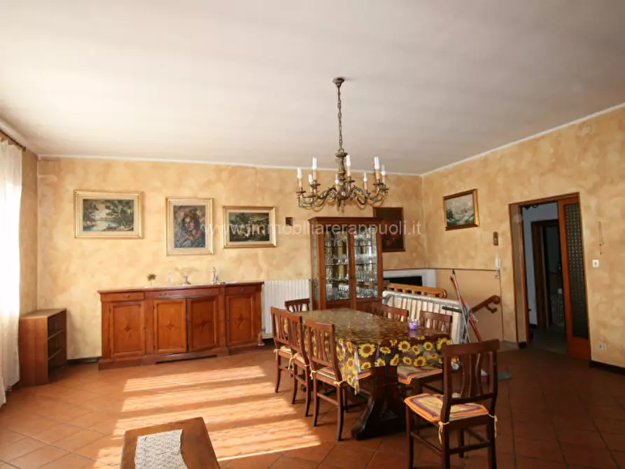 Immagine 5 di Casa indipendente in vendita  a Sinalunga