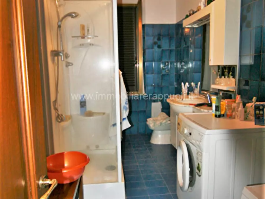 Immagine 33 di Casa indipendente in vendita  a Sinalunga