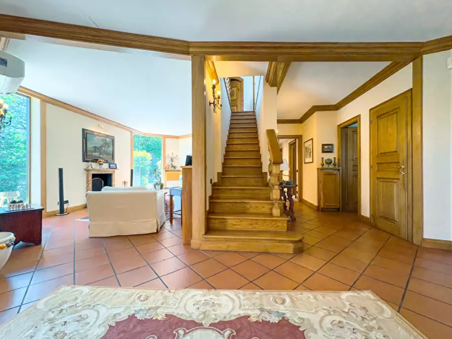 Immagine 28 di Villa in vendita  in Via Monviso 1 a Oleggio Castello