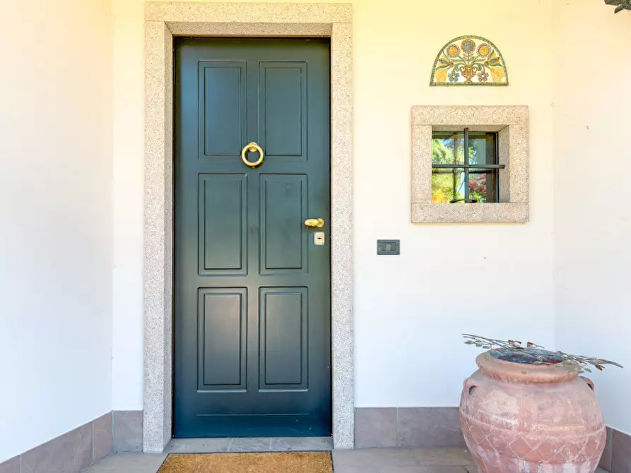 Immagine 60 di Villa in vendita  in Via Monviso 1 a Oleggio Castello