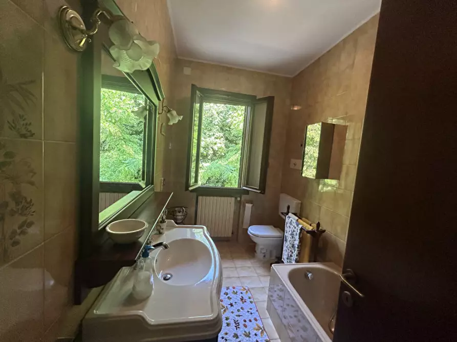 Immagine 30 di Rustico / casale in vendita  in Via Roccolo a Galzignano Terme