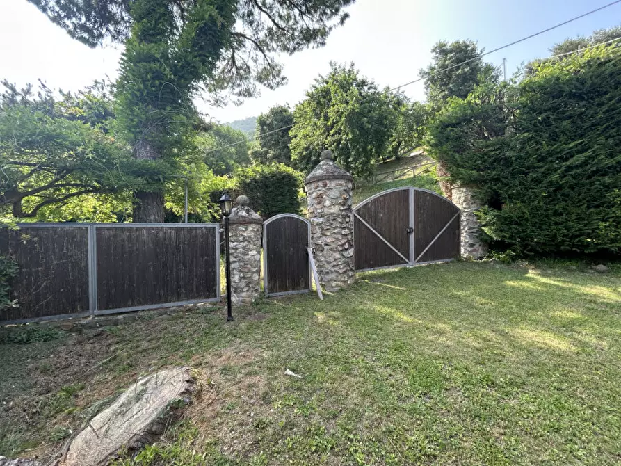 Immagine 57 di Rustico / casale in vendita  in Via Roccolo a Galzignano Terme