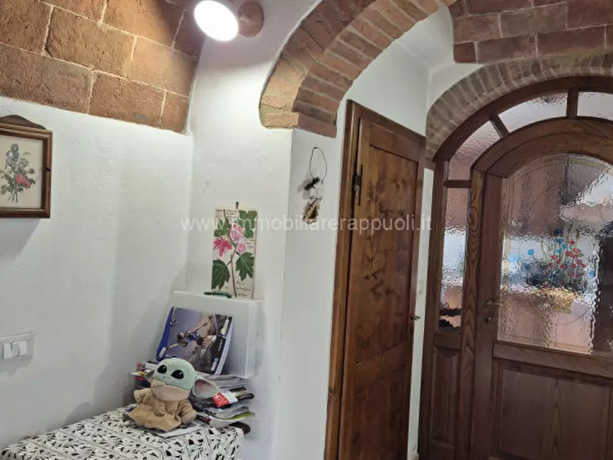 Immagine 9 di Rustico / casale in vendita  a Sinalunga