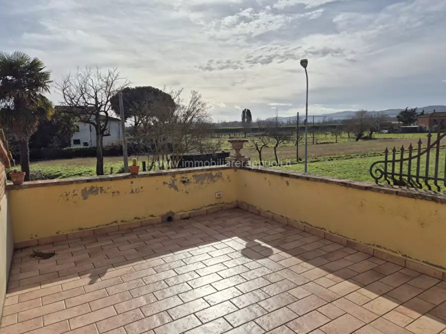 Immagine 23 di Rustico / casale in vendita  a Sinalunga