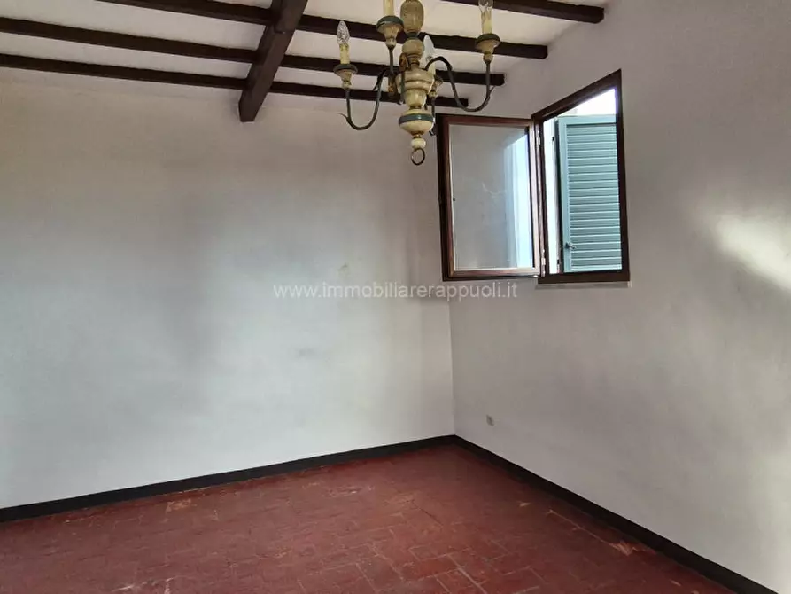 Immagine 29 di Rustico / casale in vendita  a Sinalunga