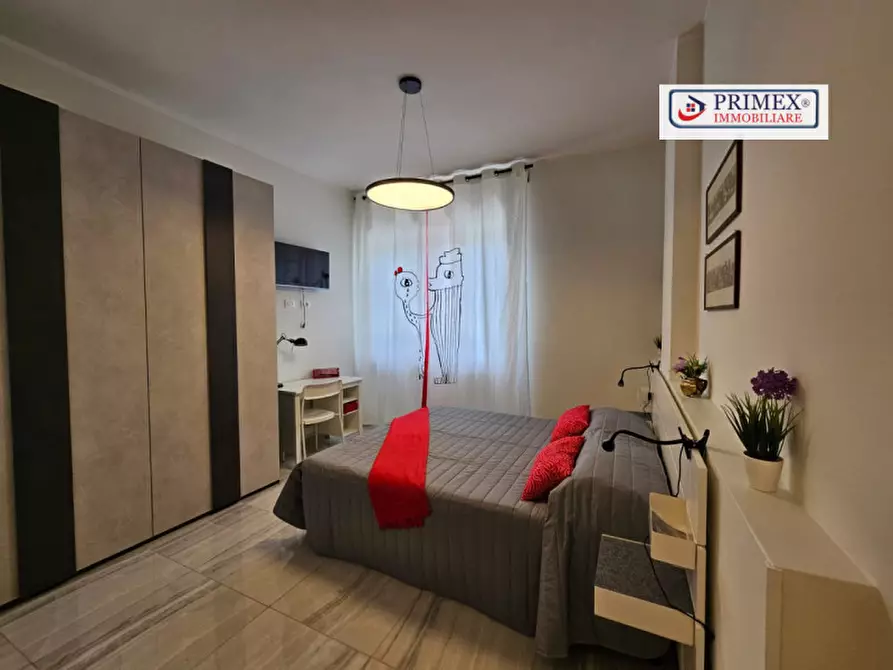 Immagine 36 di Camera in affitto  a Roma