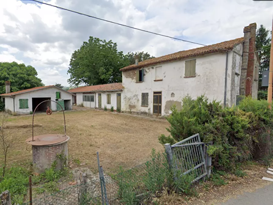 Immagine 2 di Rustico / casale in vendita  in Via Venti a Cesena