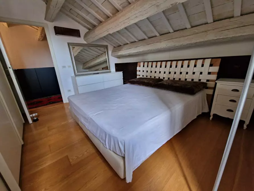 Immagine 11 di Appartamento in vendita  in Piazza Amendola a Cesena