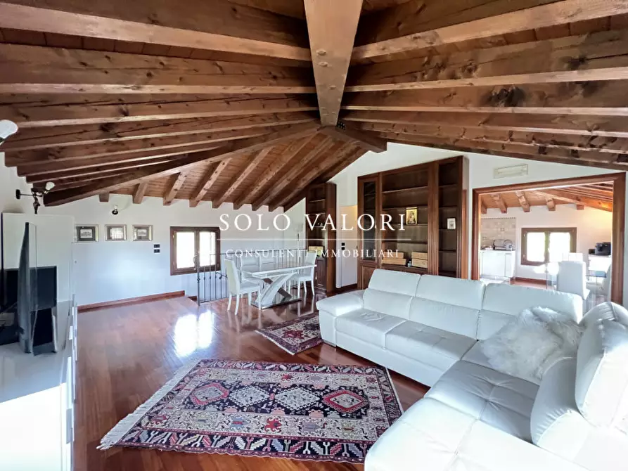 Immagine 1 di Appartamento in vendita  a Villorba