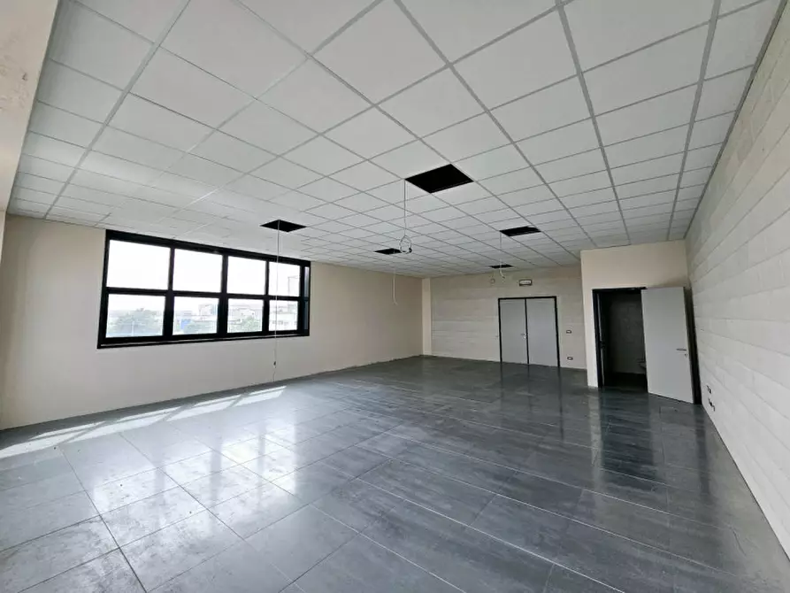 Immagine 2 di Laboratorio in affitto  in via Atheste a Este