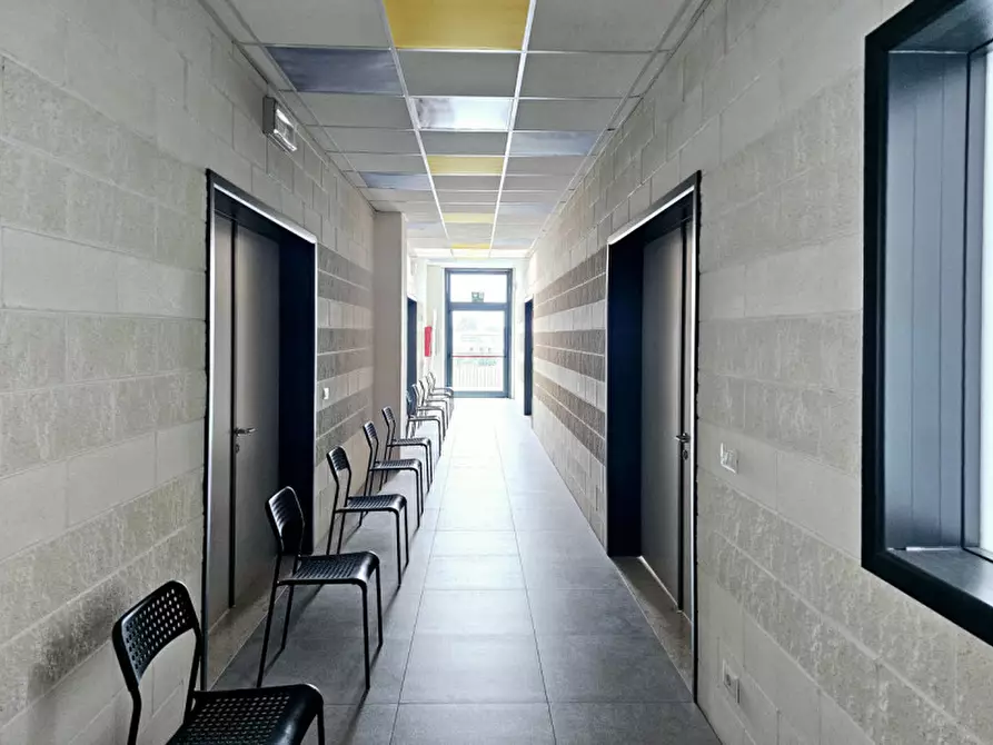 Immagine 5 di Laboratorio in affitto  in via Atheste a Este
