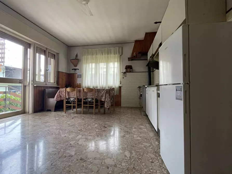 Immagine 5 di Appartamento in vendita  in Via Buttrio 129 a Udine