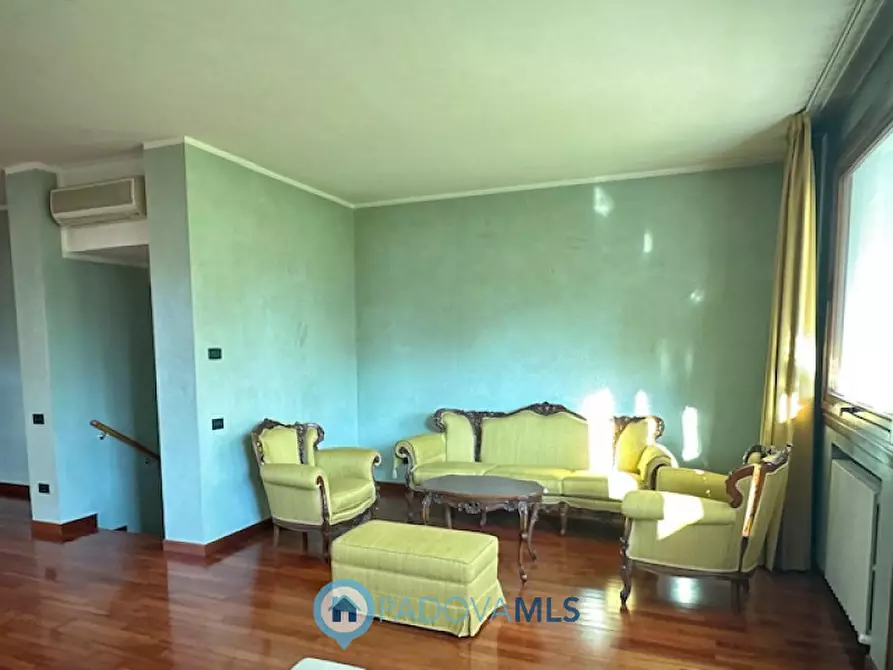 Immagine 3 di Casa bifamiliare in vendita  in Via Venezia a Vigodarzere