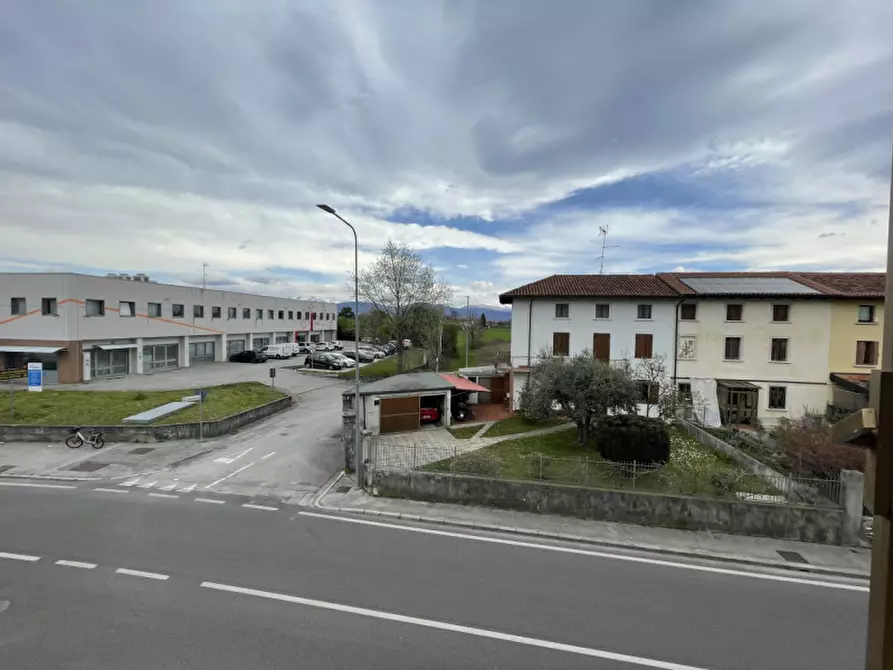 Immagine 5 di Appartamento in vendita  in Via Buttrio 129 a Udine