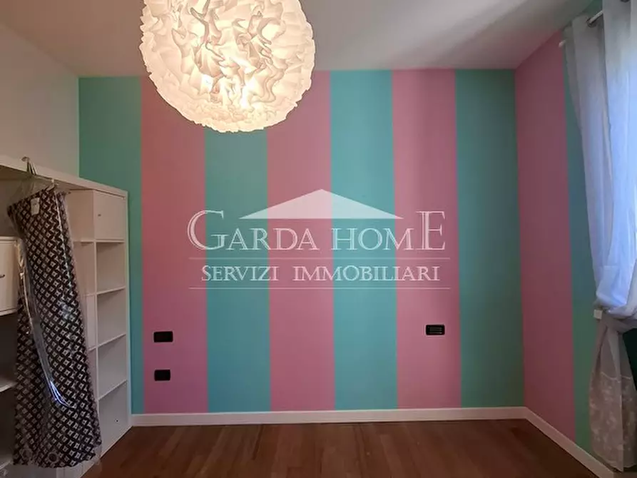 Immagine 16 di Appartamento in affitto  in Via Sirmione a Desenzano Del Garda