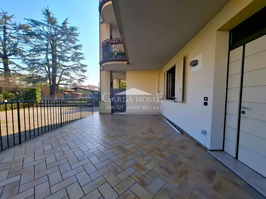 Immagine 23 di Appartamento in affitto  in Via Sirmione a Desenzano Del Garda