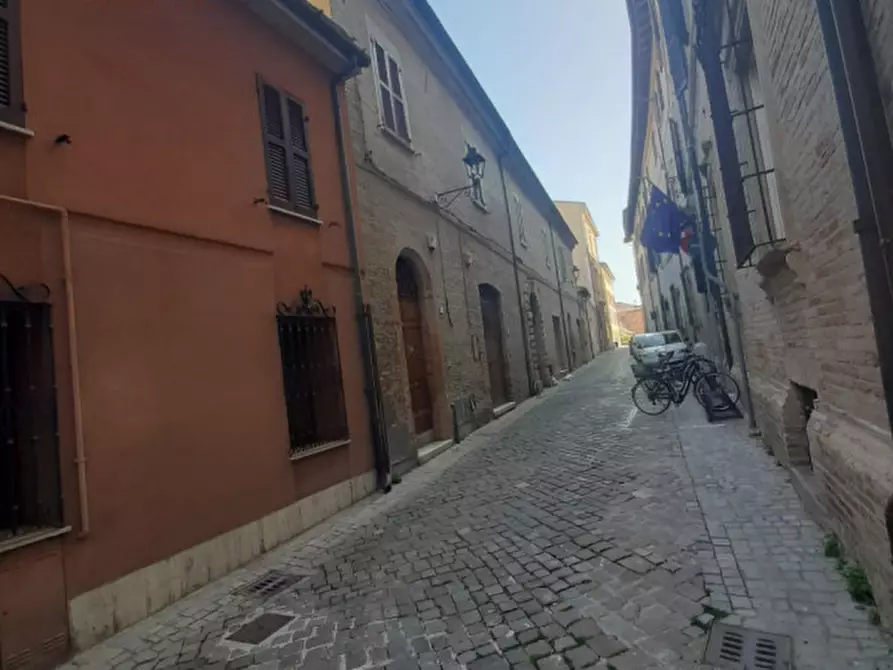 Immagine 3 di Casa indipendente in vendita  a Fano