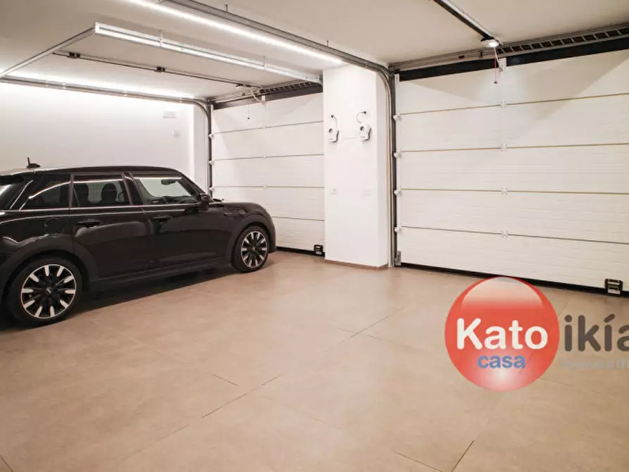 Immagine 25 di Villa in vendita  a Castelgomberto