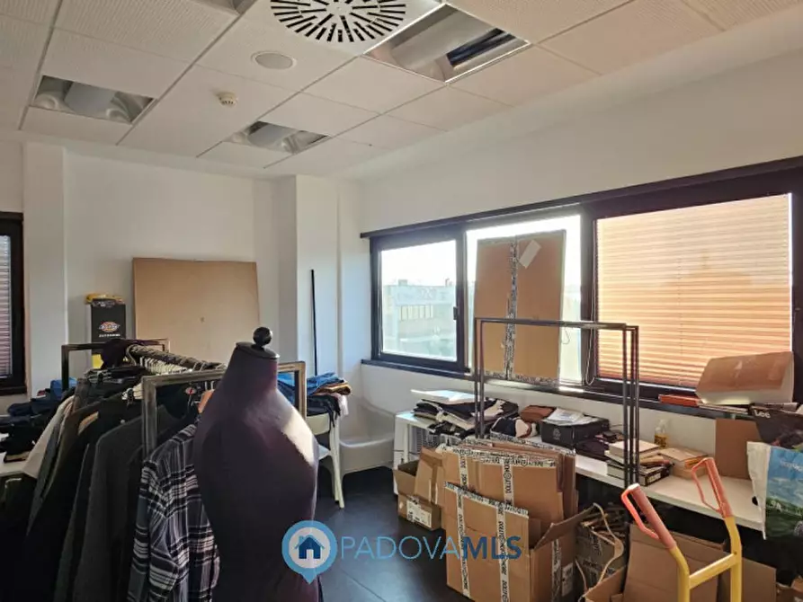 Immagine 5 di Ufficio in affitto  in VIA DELLA NAVIGAZIONE INTERNA a Padova