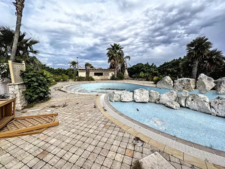 Immagine 6 di Ufficio in vendita  in V. Simone Renda, 73023 Lizzanello LE, Italia a Lizzanello