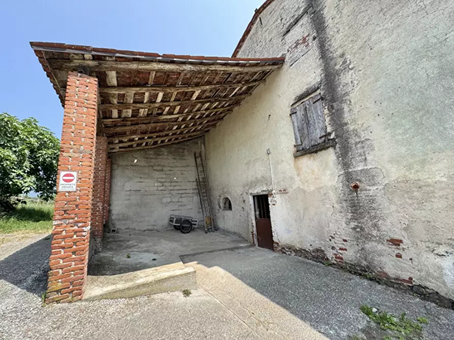 Immagine 32 di Rustico / casale in vendita  in Costa D'Olio a Colceresa