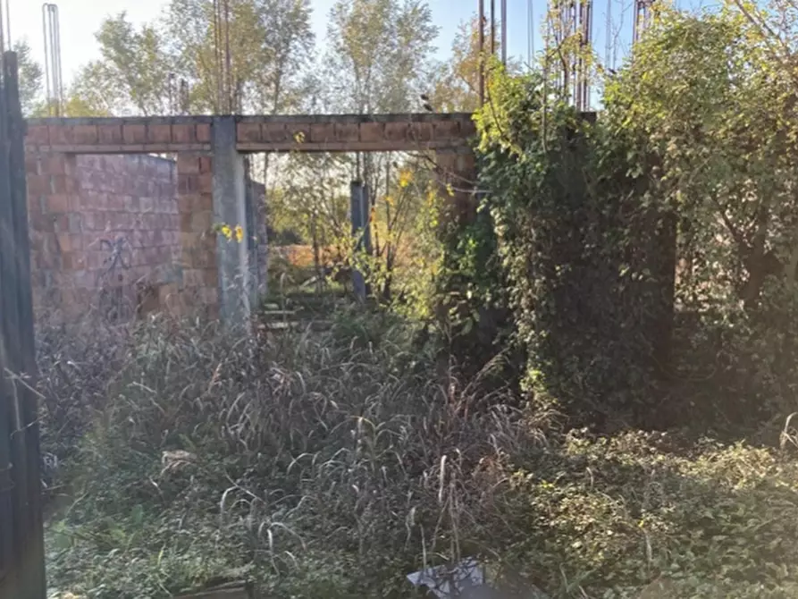 Immagine 3 di Terreno in vendita  in VIA GIANFRANCO MIGLIO a Oppeano