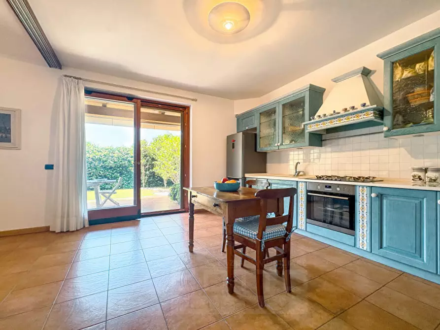 Immagine 6 di Villa in vendita  in Via per Colazza 24 a Meina