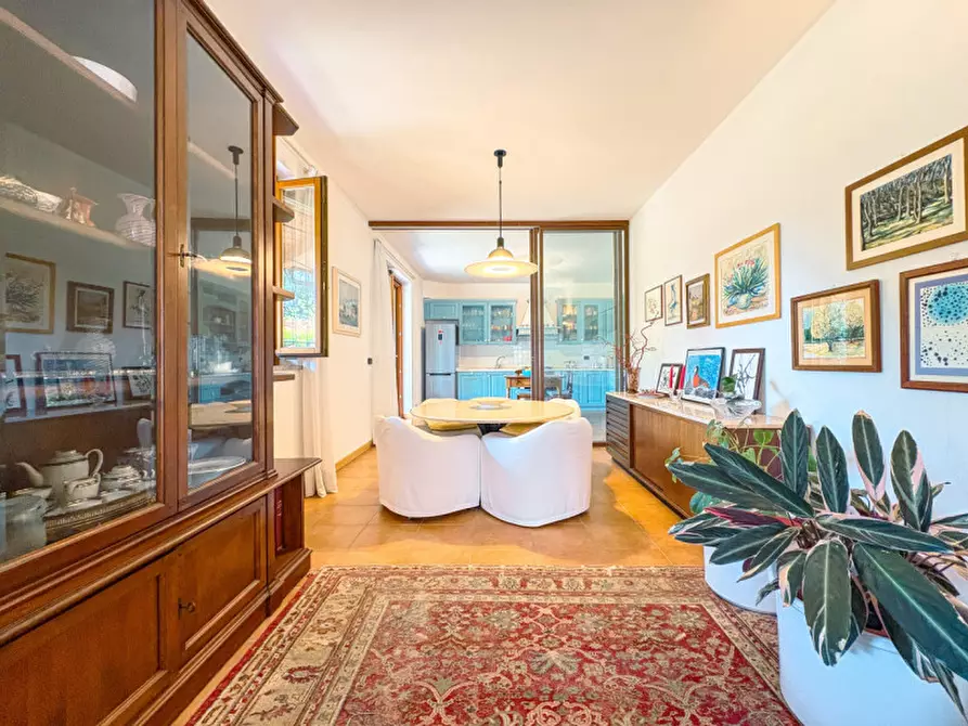 Immagine 7 di Villa in vendita  in Via per Colazza 24 a Meina