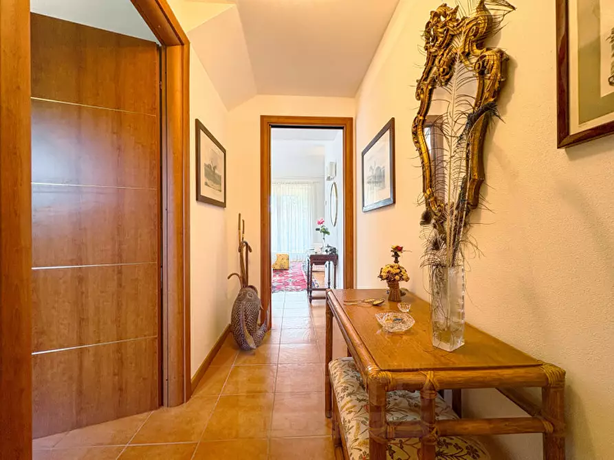 Immagine 16 di Villa in vendita  in Via per Colazza 24 a Meina