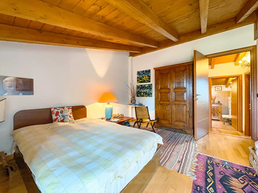 Immagine 31 di Villa in vendita  in Via per Colazza 24 a Meina