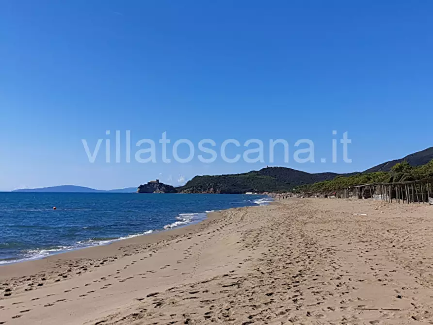 Immagine 4 di Villa in vendita  in Località Roccamare a Castiglione Della Pescaia