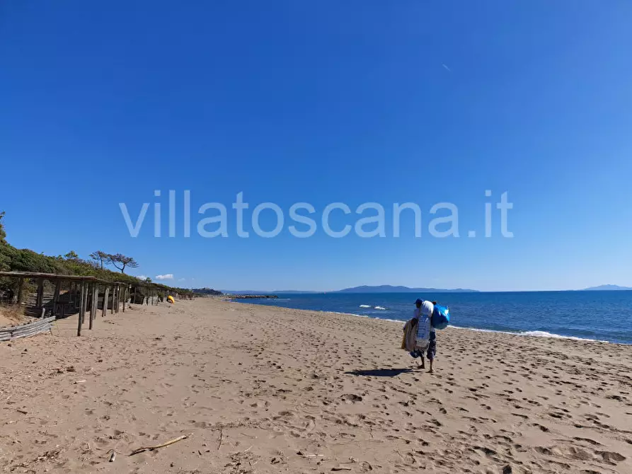 Immagine 8 di Villa in vendita  in Località Roccamare a Castiglione Della Pescaia